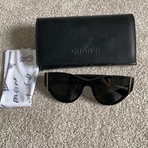 CHANEL Cat Eye Sunglasses